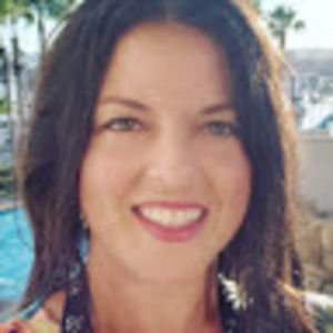 Meet your Posher, Antonella